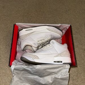 Jordan 3 triple white